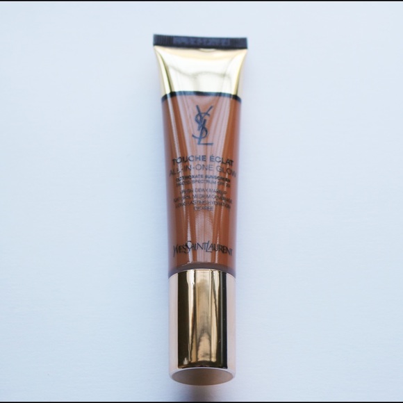 Tinted Moisturizer Ysl All In One Glow Bd50 Ysl Touche Eclat